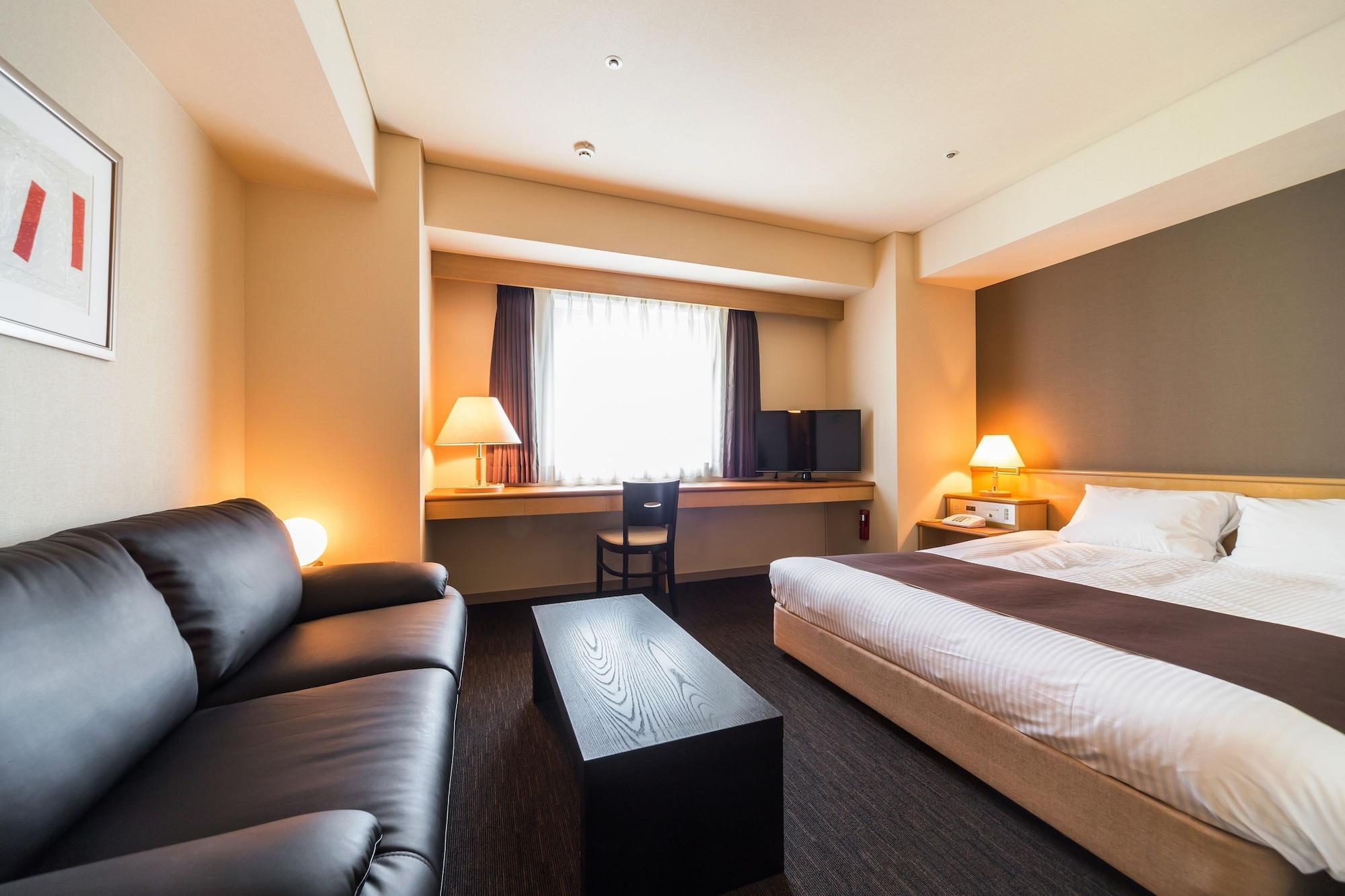 Nest Hotel Sapporo Odori Bagian luar foto
