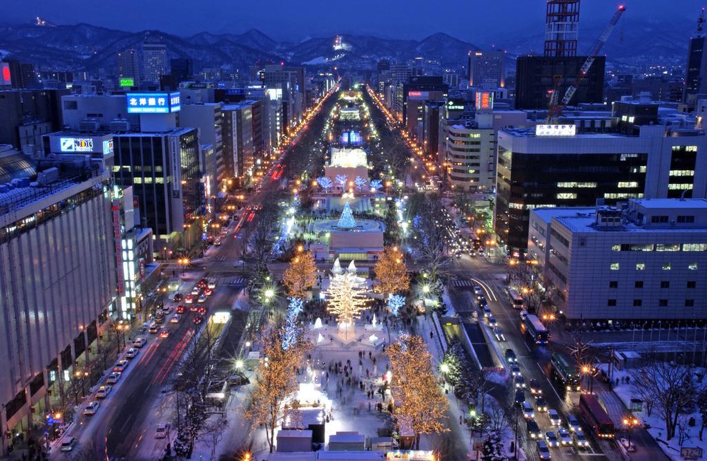 Nest Hotel Sapporo Odori Bagian luar foto