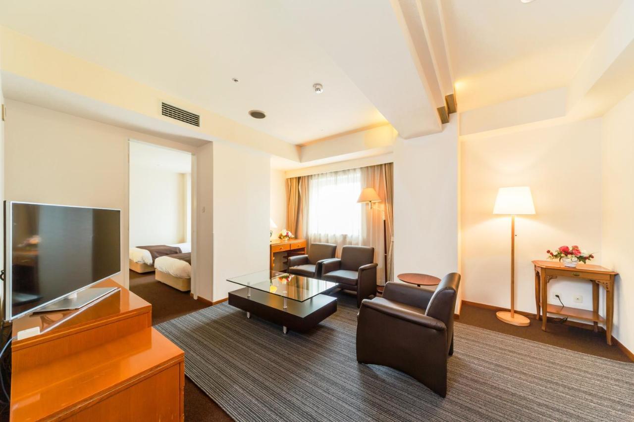 Nest Hotel Sapporo Odori Bagian luar foto