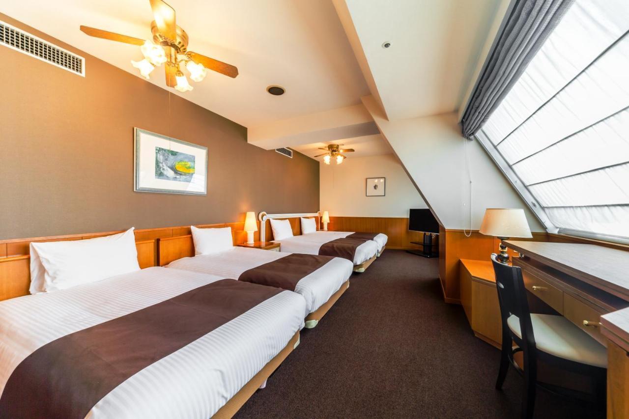 Nest Hotel Sapporo Odori Bagian luar foto